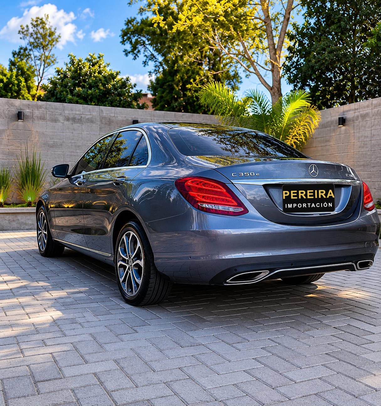Mercedes-Benz C 350e Hybrid vista trasera